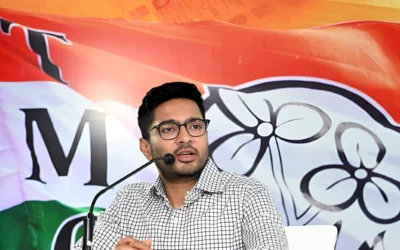 তৃণমূলে অভিষেক বাদে সকলেই অযোগ্য? মারাত্মক মন্তব্যে দিশেহারা মমতা!