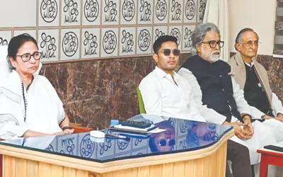 সর্বনাশ! এতো তৃণমূলের পুরো হাঁড়ির হাল! এখন থেকেই ভোট ময়দান ছেড়ে পালাতে চাইছেন এই হেভিওয়েট!