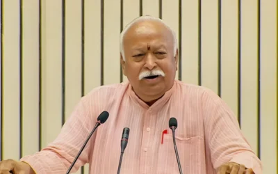 দেশের  স্বাধীনতা সংগ্রাম নিয়ে বড় মন্তব্য আরএসএস প্রধান মোহন ভাগবতের!বিরোধীদের লাফালাফি শুরু