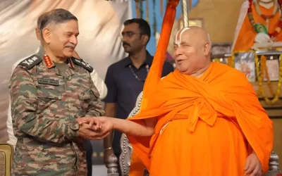 সেনা প্রধান উপেন্দ্র দ্বিবেদীর কাছে এবার বড়োসড়ো গুরুদক্ষিণা চেয়ে বসলেন গুরুদেব,  জেনে নিন বিস্তারিত